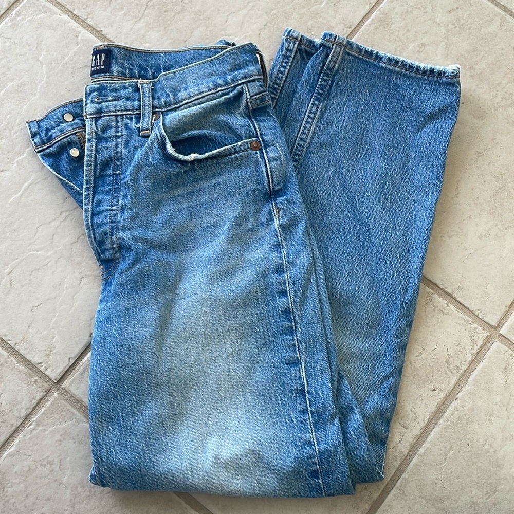 Gap high rise cheeky straight jeans